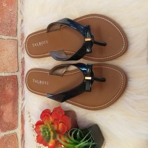 Talbot's Toe Post Slip On Bow Sandals Sz 9